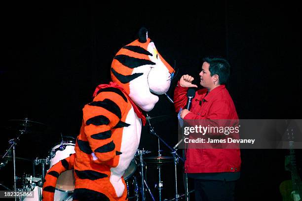 Gr R Reat The Gr R Reat Tony The Tiger Awards Photos et images de collection ...