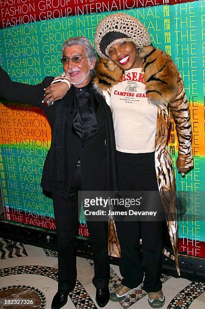Roberto Cavalli & Macy Gray during Fashion Group International Presents The 19th Annual Night Of The Stars Honoring The Provocateurs: Those Who Dare...
