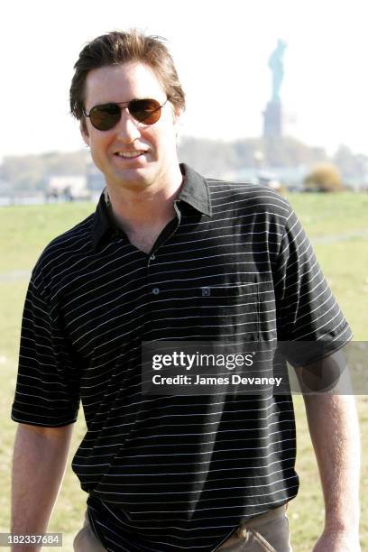 Luke Wilson during Uma Thurman and Luke Wilson on Location for Super Ex-Girlfriend - November 4, 2005 at Liberty State Park in Jersey City, New...