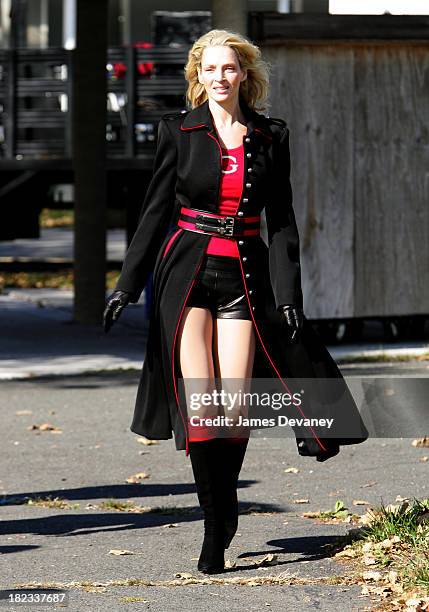 Uma Thurman during Uma Thurman and Luke Wilson on Location for Super Ex-Girlfriend - November 4, 2005 at Liberty State Park in Jersey City, New...