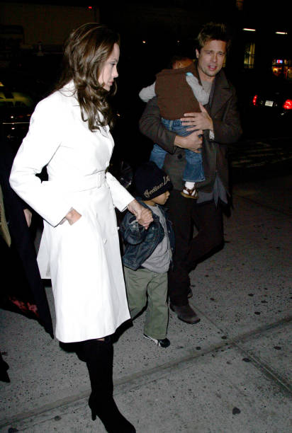 Brad Pitt with Angelina Jolie and Kids during Brad Pitt with Angelina Jolie and Kids In New York City - December 8, 2006 at Streets of Manhattan in...