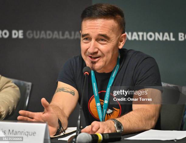 Spanish writer Jesus Manrique speaks during the presentation of his book "Las Constelaciones del Patio Empedrado" during the 2023 Guadalajara...