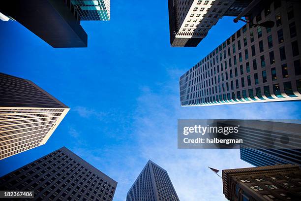 san francisco financial district looking up - market street san francisco stockfoto's en -beelden