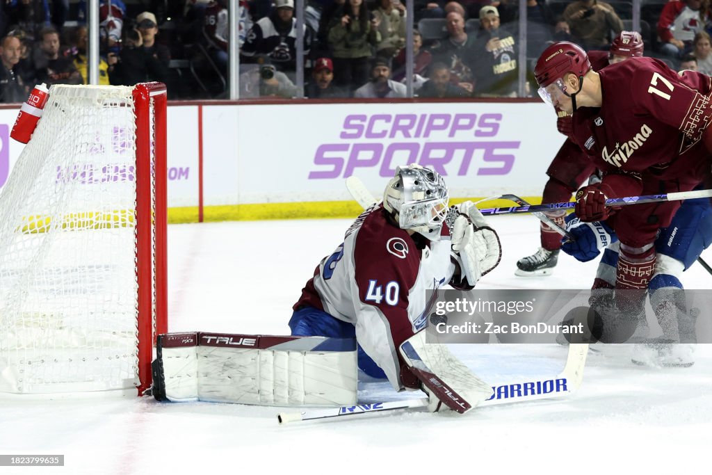 Colorado Avalanche v Arizona Coyotes