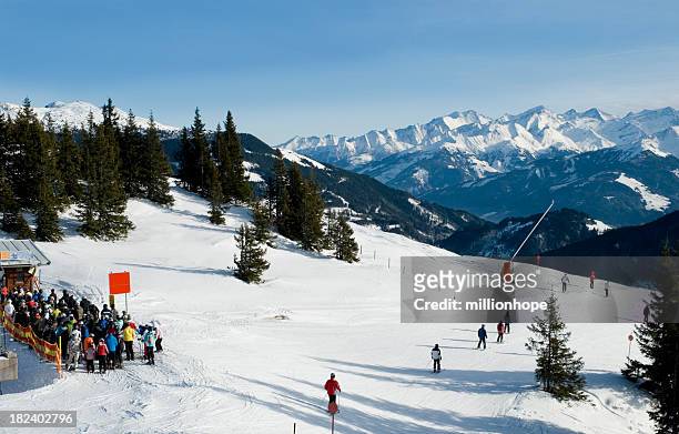 ski resort in kitzbuhel - kitzbuehel stock pictures, royalty-free photos & images