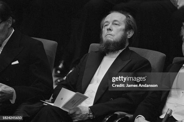 Alexandre Soljenitsyne, lors de la cérémonie de remise du Prix Nobel de littérature. Stockholm, le 10 décembre 1974.