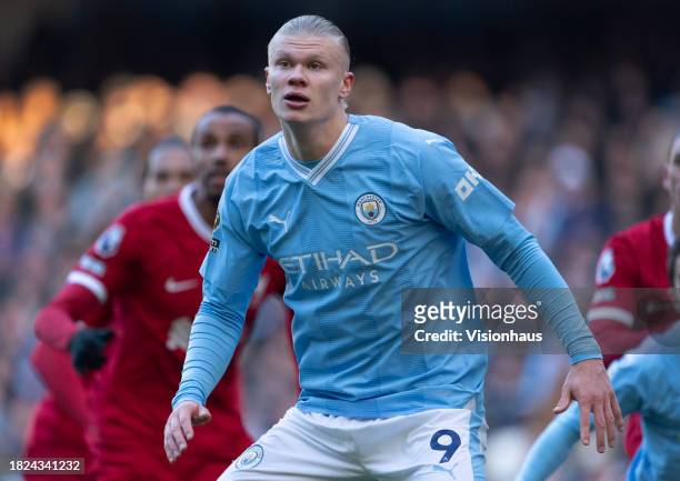 Erling Haaland of Manchester City in action during the Premier League match between Manchester City and Liverpool FC at Etihad Stadium on November...