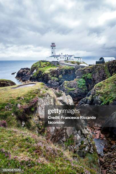 uk, northern ireland, fanad lighthouse - hanging bridge stock pictures, royalty-free photos & images