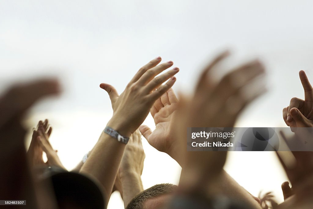 Concert Hands