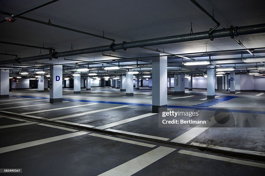 Leere Garage