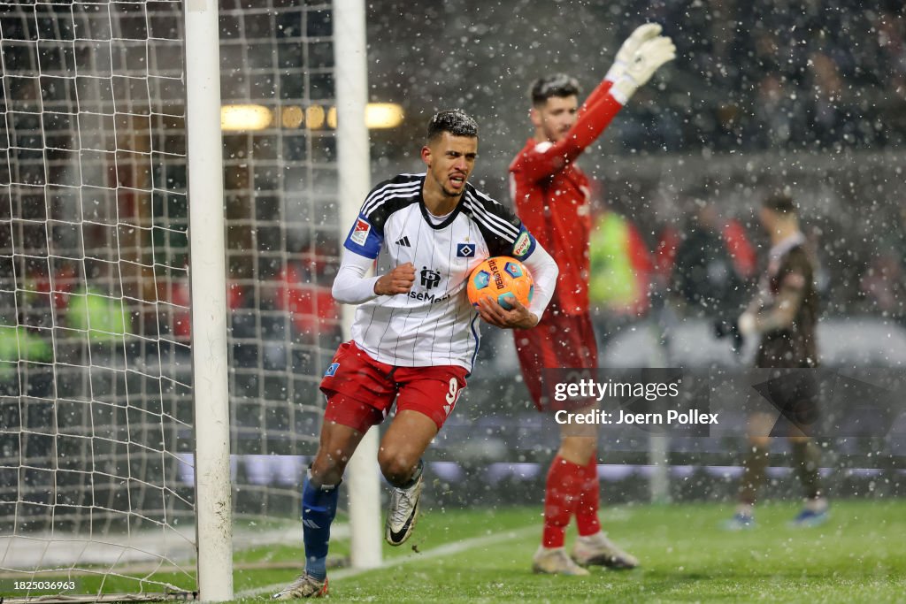 FC St. Pauli v Hamburger SV - Second Bundesliga