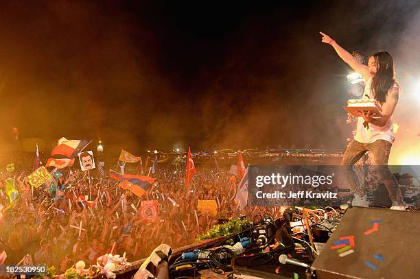 Chattahoochee Hills, GA Steve Aoki onstage at TomorrowWorld Electronic Music Festival on September 28, 2013 in Chattahoochee Hills, Georgia.