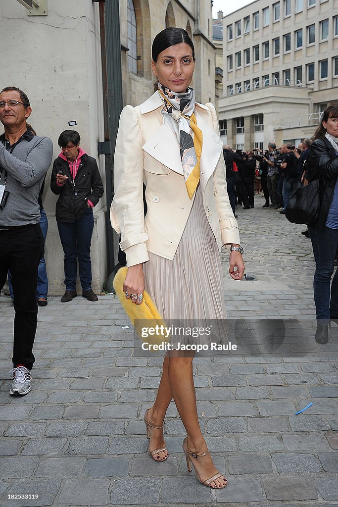 Giambattista Valli: Outside Arrivals Paris Fashion Week Womenswear SS14 - Day 7