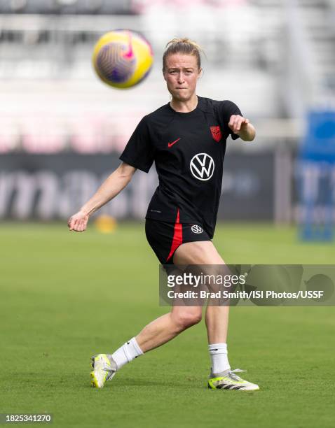 Emily Sonnett of the United States warms up during USWNT training at DRV PNK Stadium on December 1, 2023 in Fort Lauderdale, Florida.