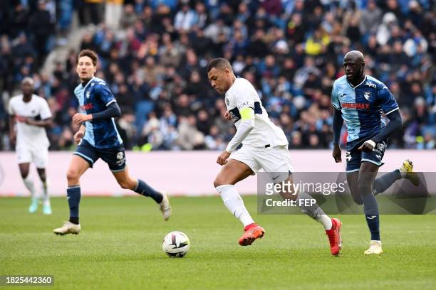Abdoulaye TOURE - 07 Kylian MBAPPE during the Ligue 1 Uber Eats match between Havre Athletic Club and Paris Saint-Germain Football Club at Stade...