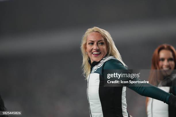 Philadelphia Eagles cheerleaders perform during the game between the San Fransisco 49ers and the Philadelphia Eagles on December 3, 2023 at Lincoln...