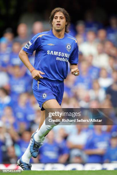 August 21: Hernan Crespo of Chelsea FC running during the Premier League match between Chelsea and Arsenal at the Stamford Bridge on August 21, 2005...