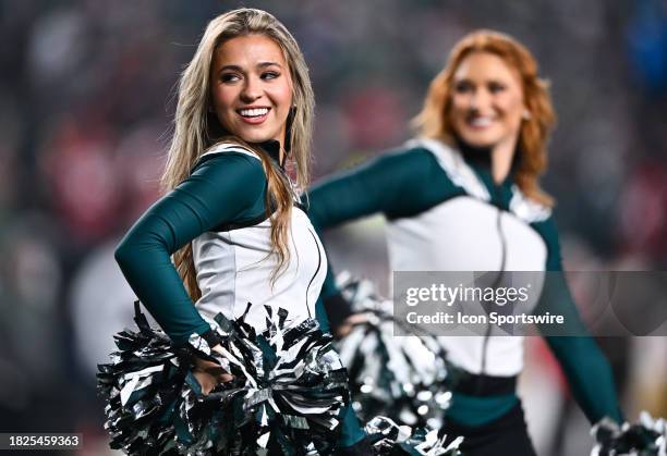 Philadelphia Eagles cheerleaders perform during the game between the San Francisco 49ers and Philadelphia Eagles on December 03, 2023 at Lincoln...