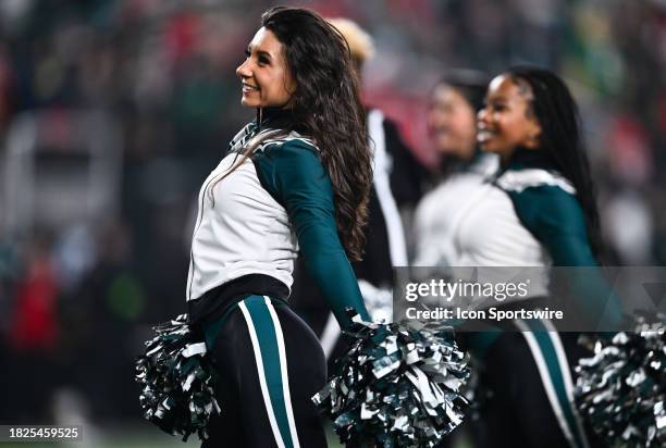 Philadelphia Eagles cheerleaders perform during the game between the San Francisco 49ers and Philadelphia Eagles on December 03, 2023 at Lincoln...