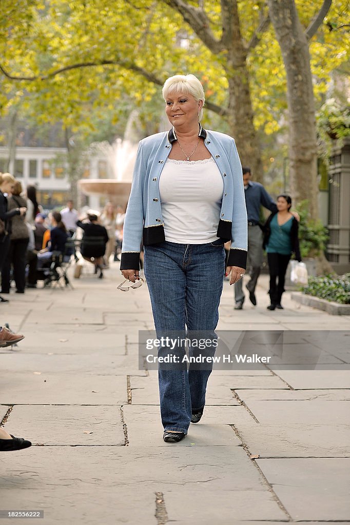 Seka poses for a private photo shoot inside Bryant Park on September