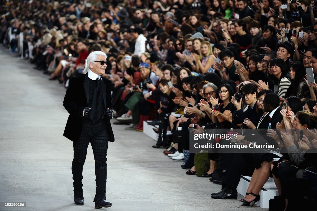 Chanel : Runway - Paris Fashion Week Womenswear Spring/Summer 2014