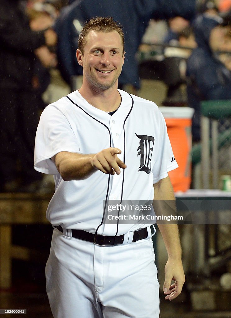 Chicago White Sox v Detroit Tigers