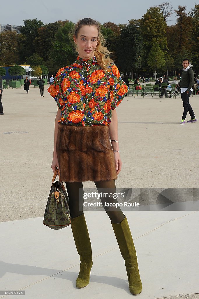 Valentino: Outside Arrivals - Paris Fashion Week Womenswear SS14 - Day 8