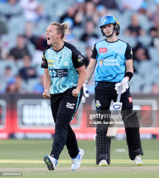 Nicola Hancock of the Brisbane Heat celebrates the wicket of Tahlia McGrath of the Adelaide Strikers for 38 runs during the WBBL Final match between...