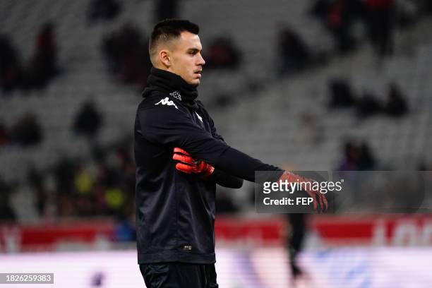 Guillaume DIETSCH of Metz during the Ligue 1 Uber Eats match between Lille Olympique Sporting Club and Football Club de Metz at Stade Pierre Mauroy...