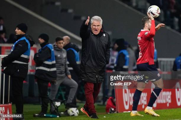 Head coach Laszlo BOLONI of FC Metz during the Ligue 1 Uber Eats match between Lille Olympique Sporting Club and Football Club de Metz at Stade...