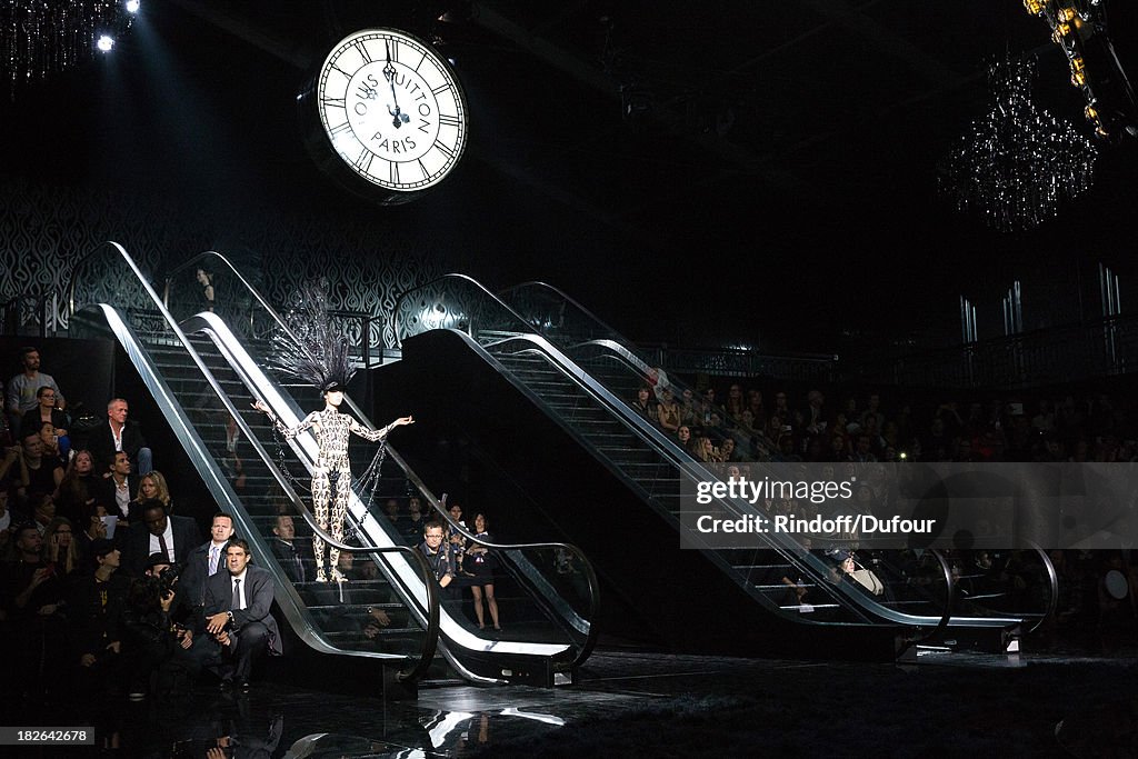 Louis Vuitton : Runway - Paris Fashion Week Womenswear  Spring/Summer 2014