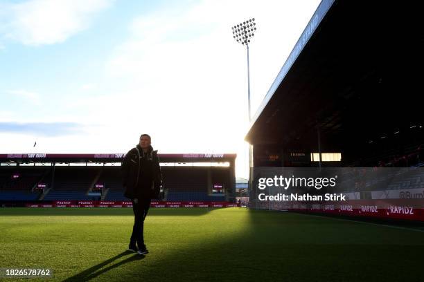 Paul Heckingbottom, Manager of Sheffield United, inspects the pitch prior to the Premier League match between Burnley FC and Sheffield United at Turf...