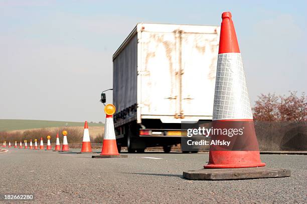 white truck - kon bildbanksfoton och bilder