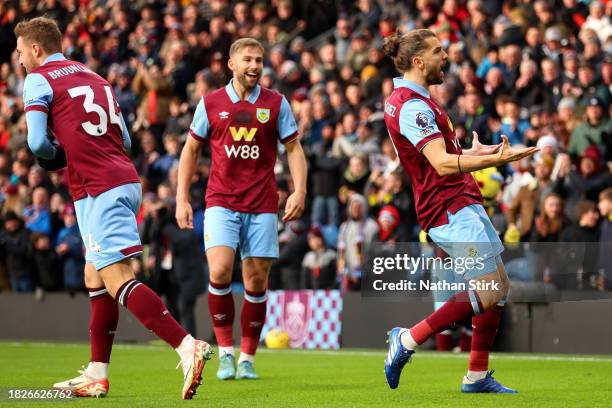 Jay Rodriguez of Burnley celebrates after scoring the team's first goal during the Premier League match between Burnley FC and Sheffield United at...