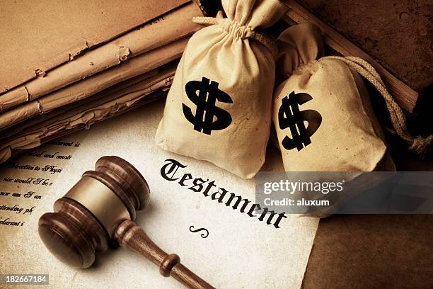 testament gavel and sacks with dollar sign - beneficiary stockfoto's en -beelden