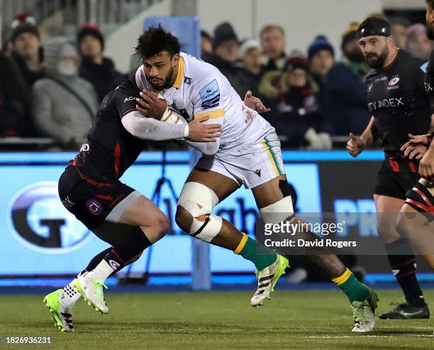 Courtney Lawes of Northampton Saints charges upfield during the Gallagher Premiership Rugby match between Saracens and Northampton Saints at the...