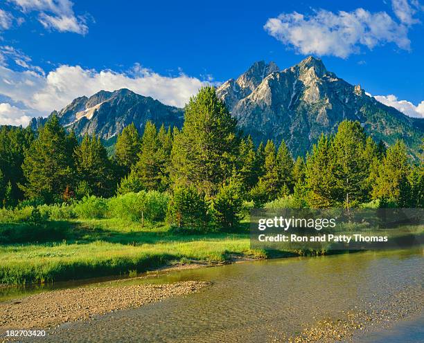 beautiful landscape view of saw tooth range - national forest stock pictures, royalty-free photos & images