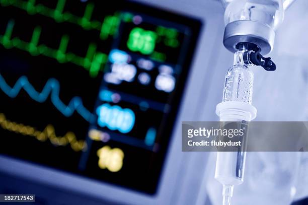 intensive care unit monitor - intensive care unit stock pictures, royalty-free photos & images