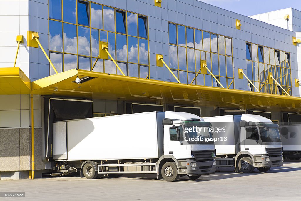 Modern loading docks