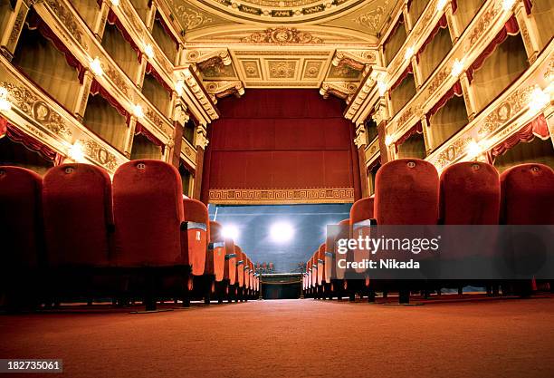 teatro classico - theater foto e immagini stock