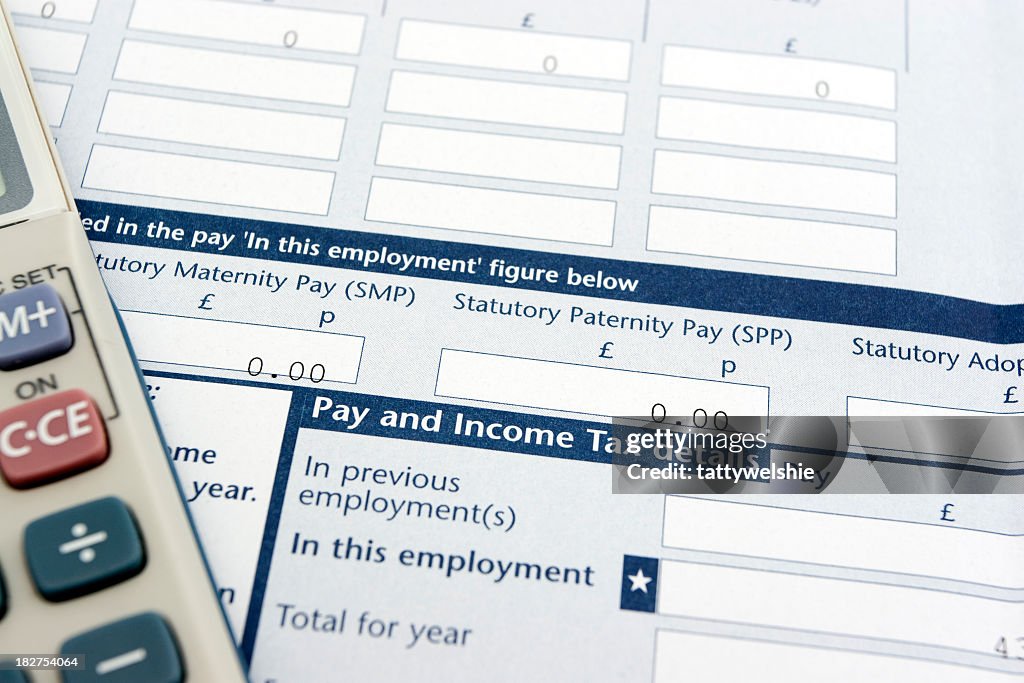 UK income tax form and calculator