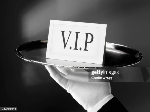 vip con un servicio de primera clase - white glove fotografías e imágenes de stock