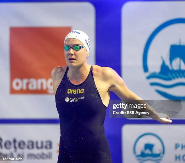 187 Valerie Van Roon Photos & High Res Pictures Getty Images