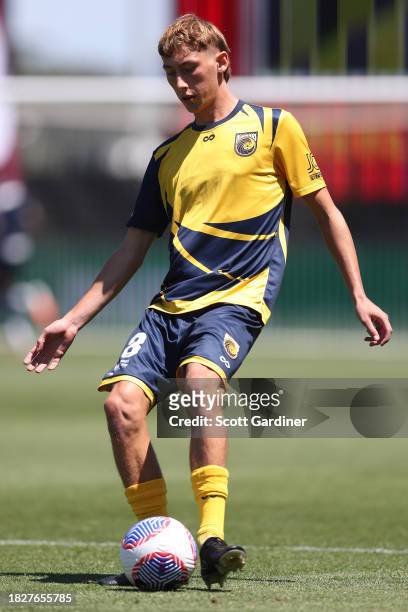 Jacob Farrell of the Mariners warming up prior to play during the A-League Men round six match between Central Coast Mariners and Melbourne Victory...