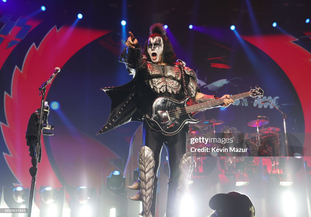 KISS End of the Road World Tour - Final Show