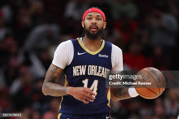 Brandon Ingram of the New Orleans Pelicans dribbles up the court against the Chicago Bulls during the second half at the United Center on December...