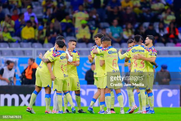 Players of America celebrate after the quarterfinals second leg match between America and Leon as part of the Torneo Apertura 2023 Liga MX at Azteca...