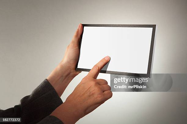 Generic Screen Generic Pc Laptop Photos and Premium High Res Pictures - Getty Images