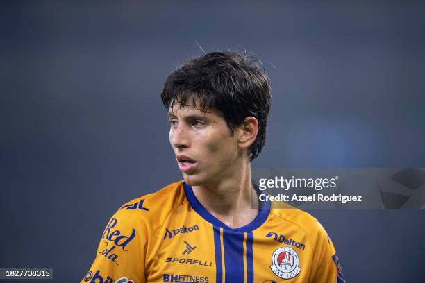 Jürgen Damm of San Luis looks on during the quarterfinals second leg match between Monterrey and Atletico San Luis as part of the Torneo Apertura...