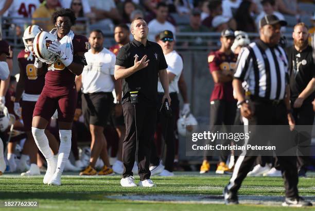 Head coach Kenny Dillingham of the Arizona State Sun Devils reacts during the second half of the NCAAF game against the Oregon Ducks at Mountain...